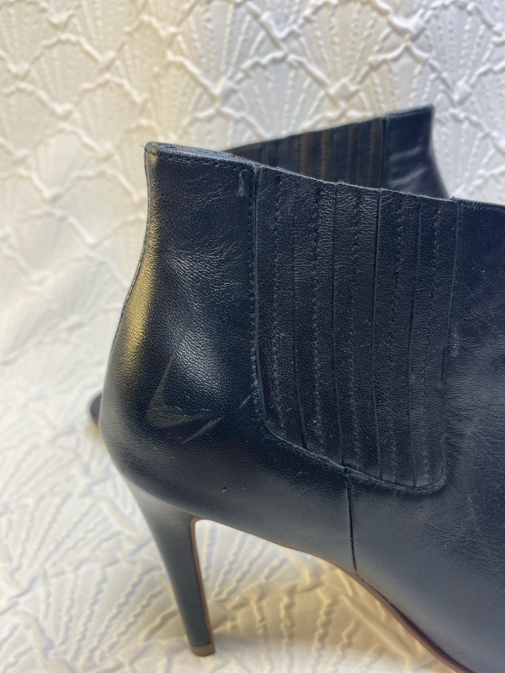 Halogen size 6M Black Leather Peep-Toe Stiletto Ankle Booties dressy stretch - Picture 7 of 12
